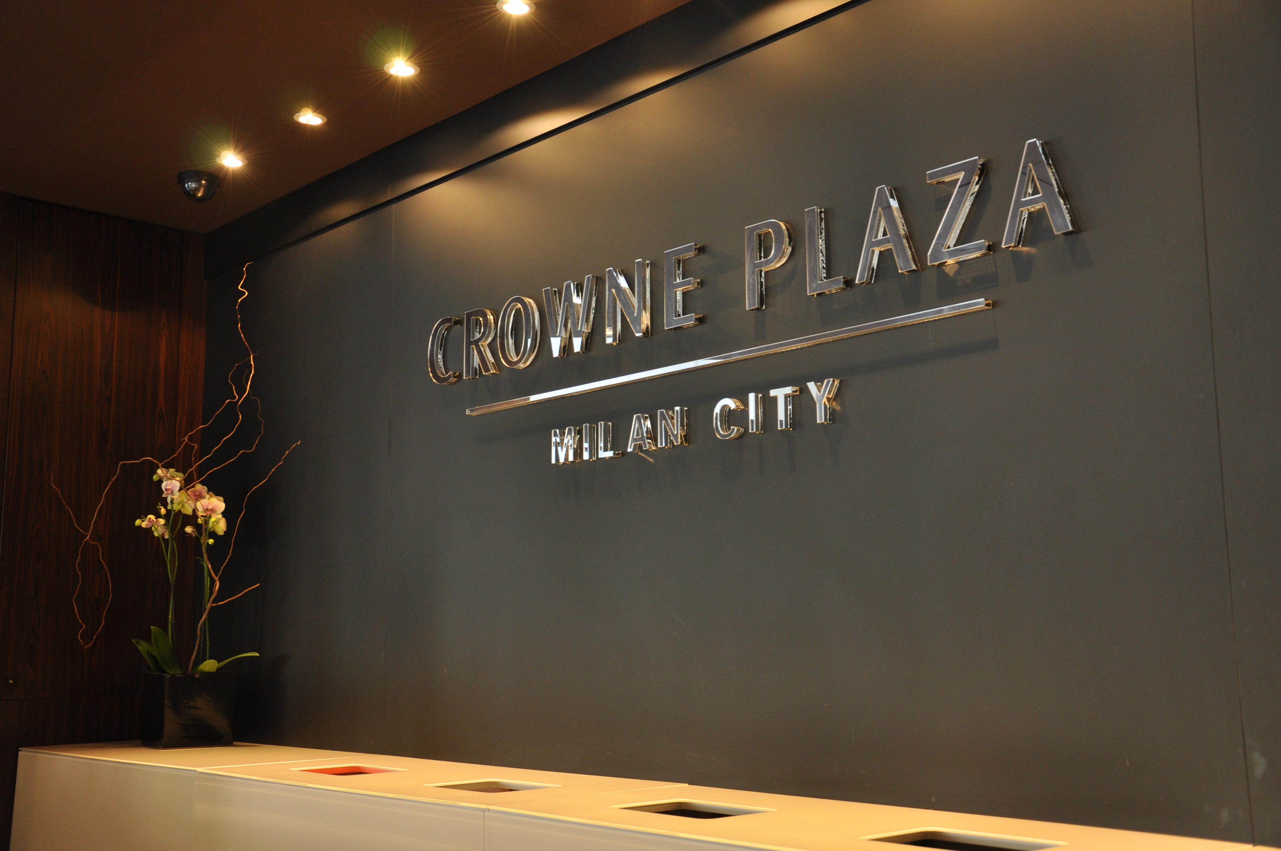 Crowne Plaza Milan City By Ihg Екстер'єр фото