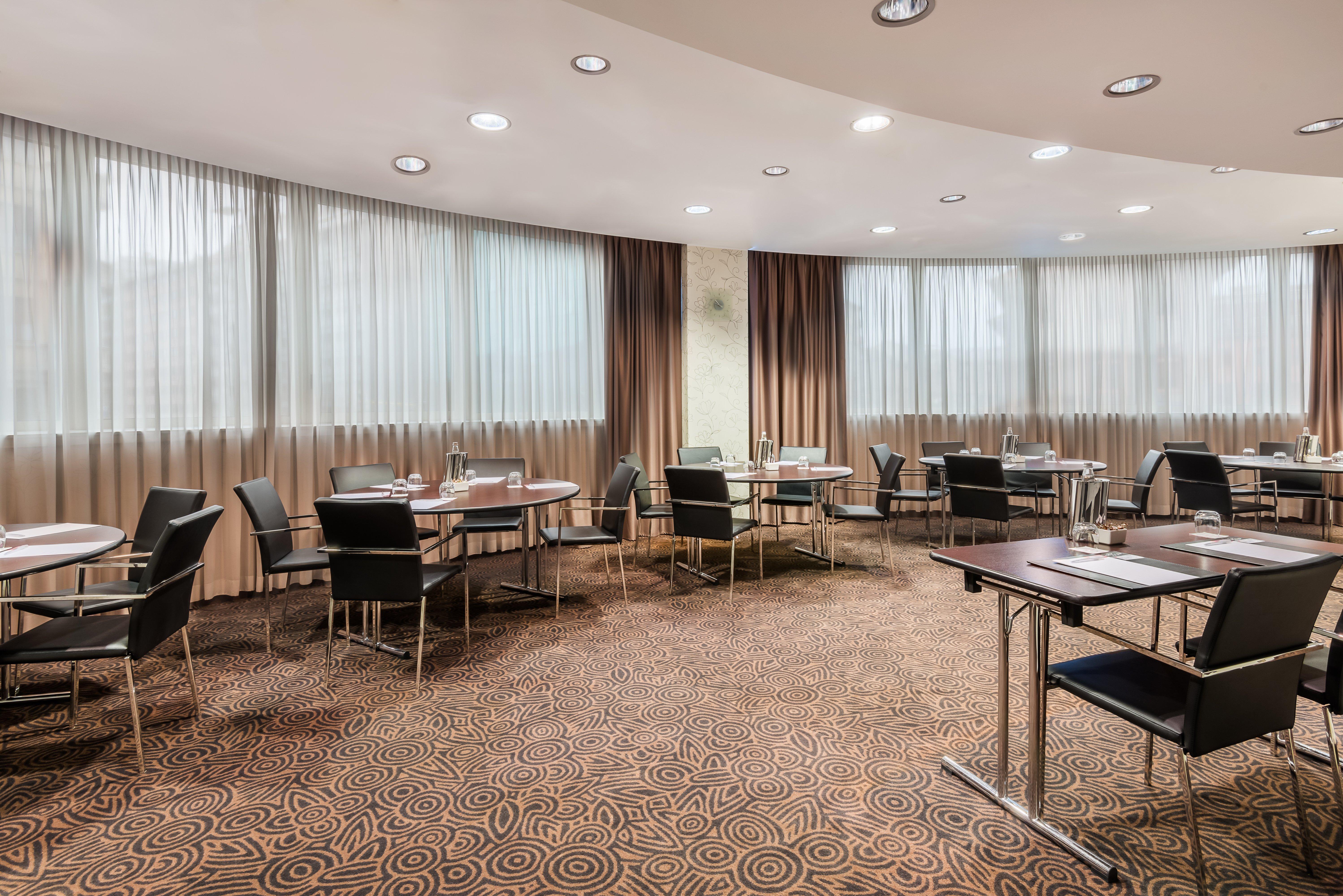 Crowne Plaza Milan City By Ihg Екстер'єр фото