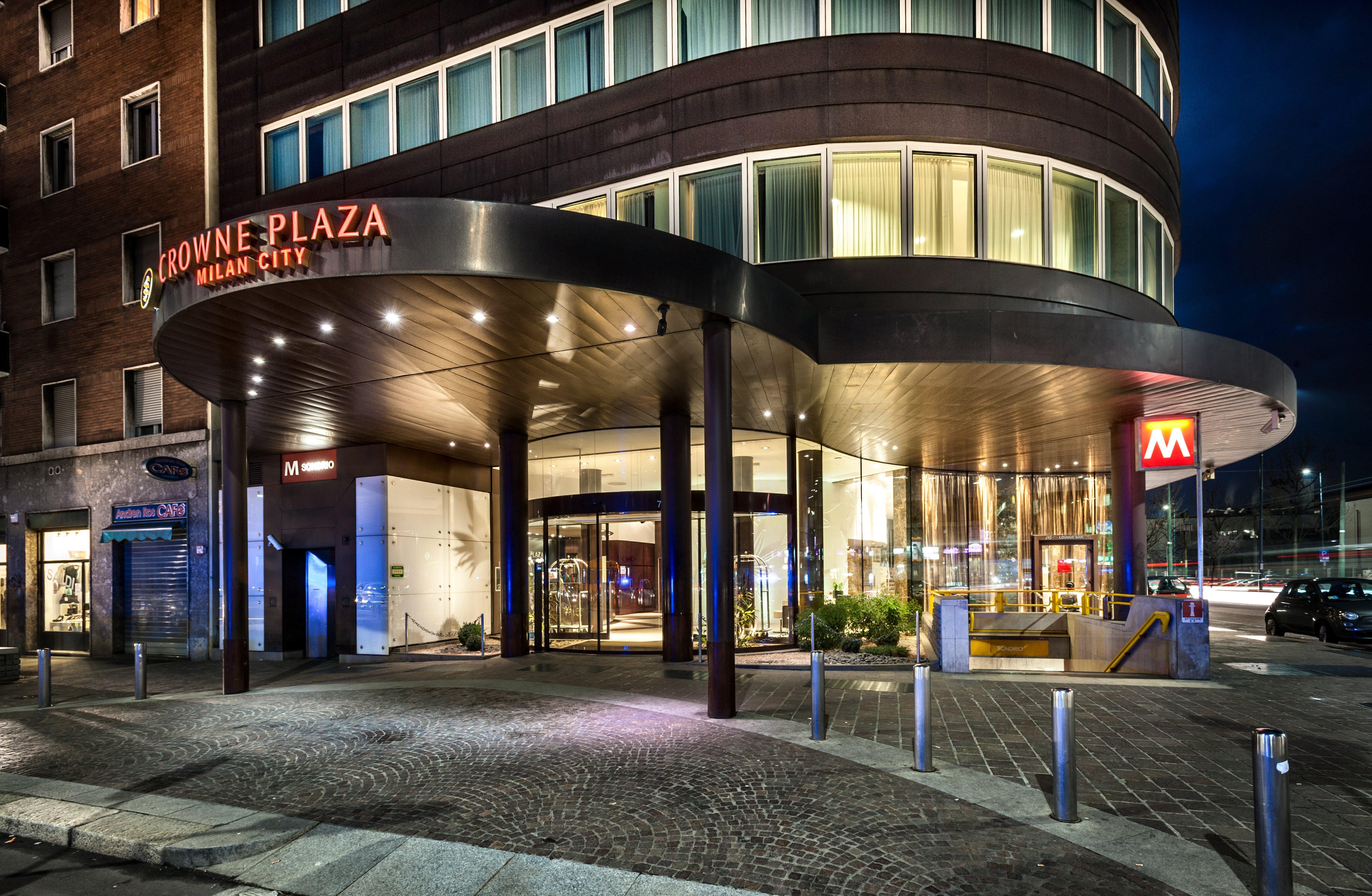 Crowne Plaza Milan City By Ihg Екстер'єр фото