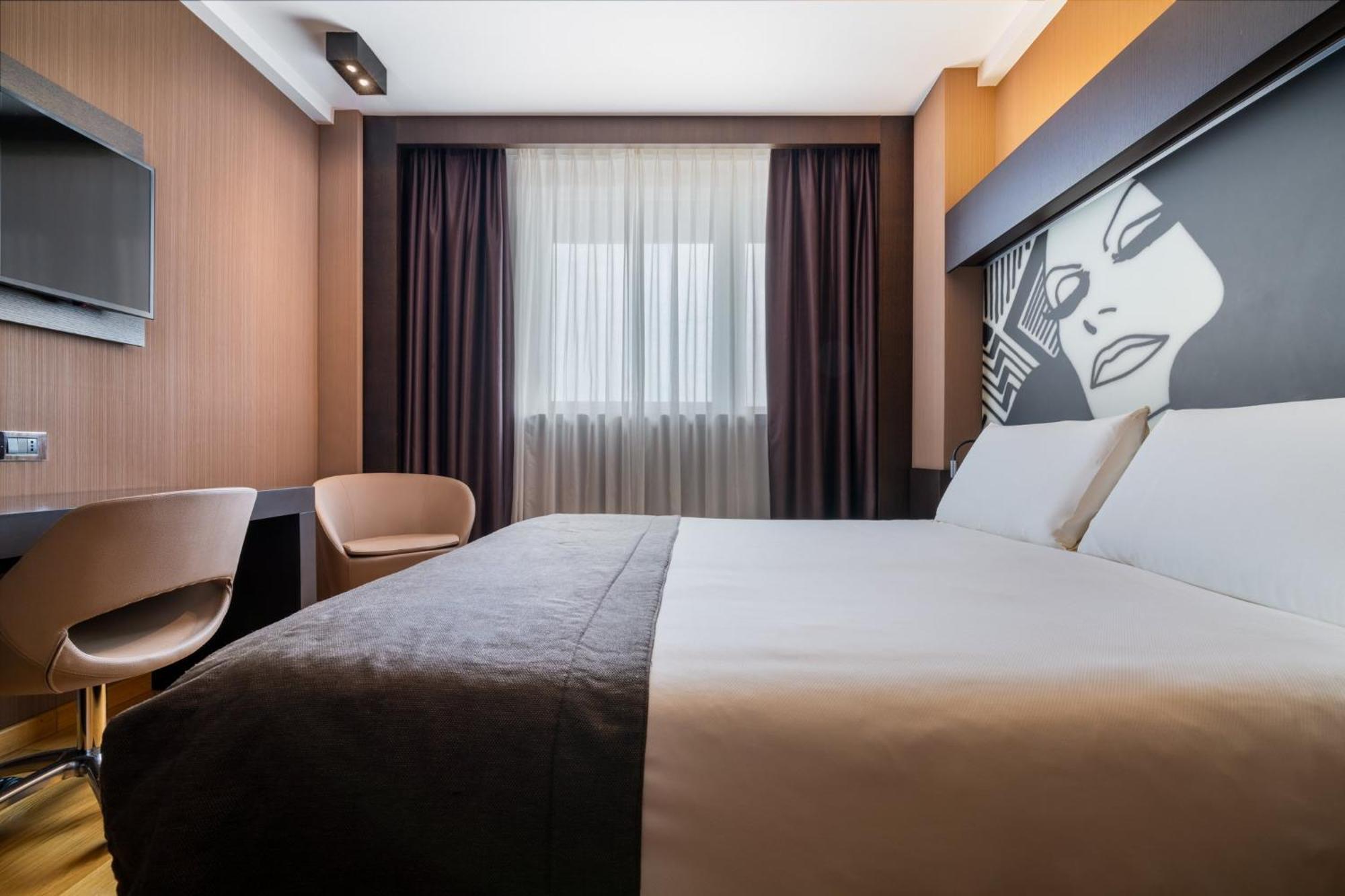 Crowne Plaza Milan City By Ihg Екстер'єр фото